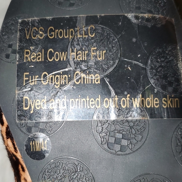 Vince Camuto S. 11 Leather  Leopard Design Wedge - Picture 9 of 9